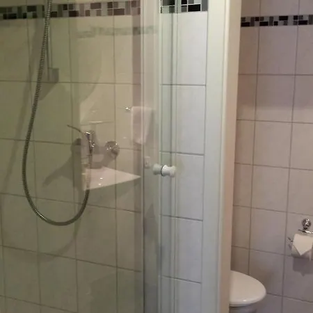 Gaestehaus Gaes 2* Trittenheim
