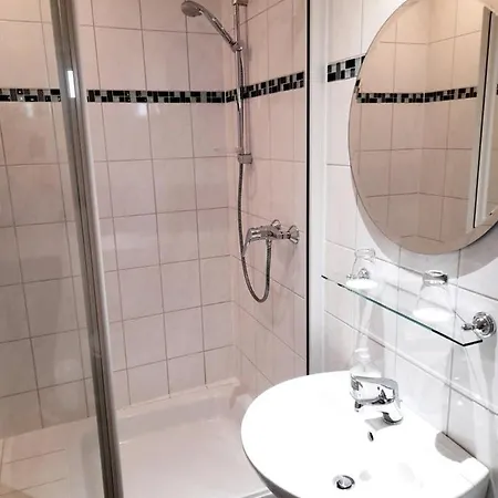 Bed and breakfast Gaestehaus Gaes Trittenheim